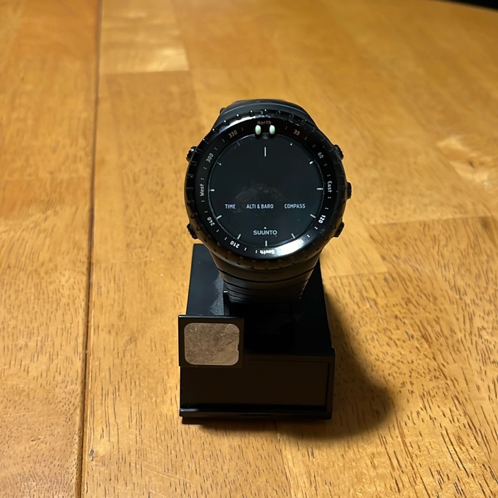 Suunto core black